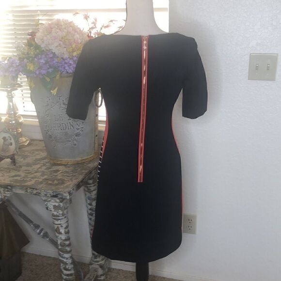 Eliza J Black, White and Red Knit Sheath Dress - Picture 4 of 11